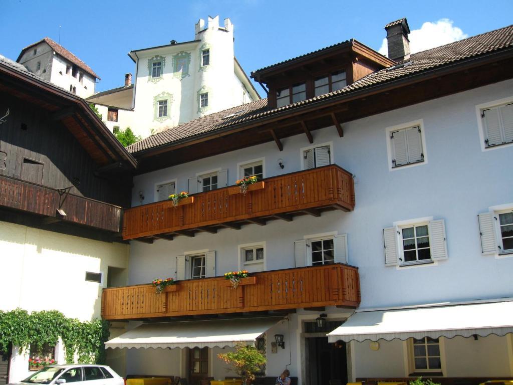 Gasthof Obermair Киенес Екстериор снимка