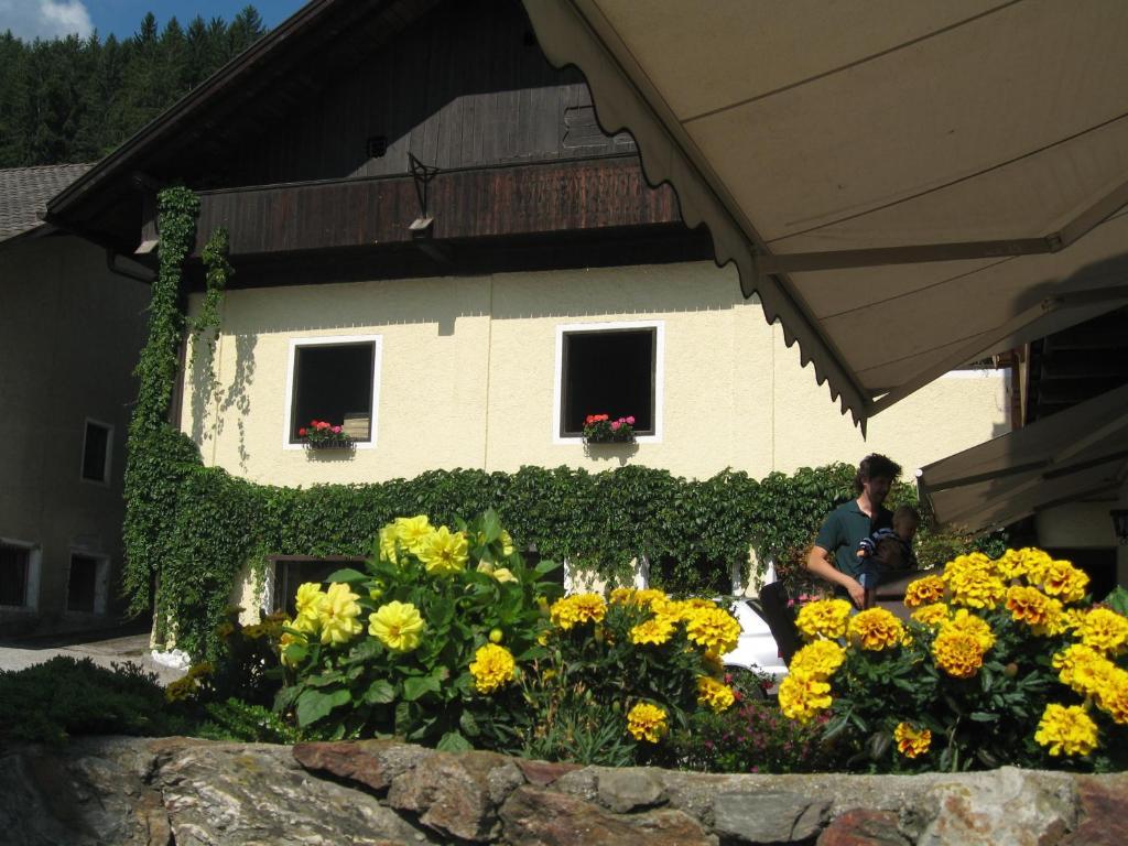 Gasthof Obermair Киенес Екстериор снимка