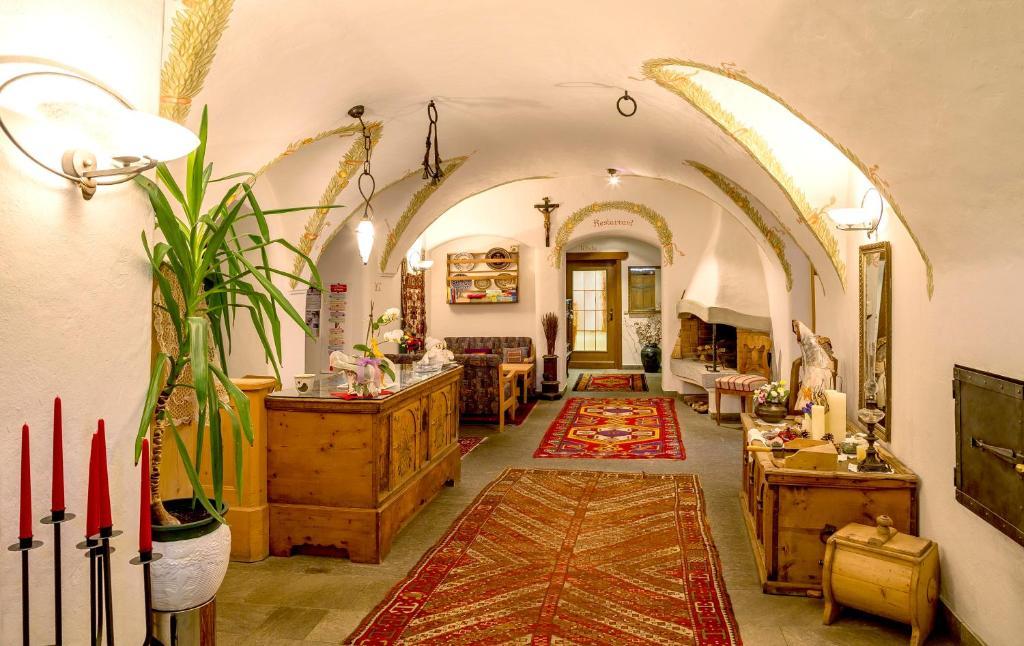 Gasthof Obermair Киенес Екстериор снимка